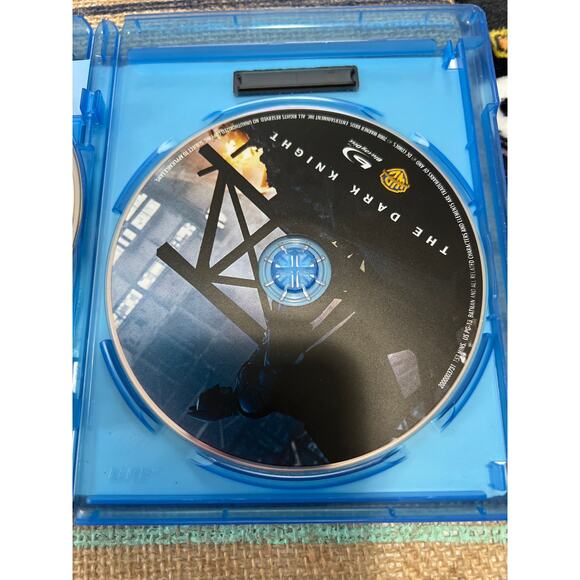 The Dark Knight Batman Blu Ray 2 Disc Set Pre-Loved - Picture 4 of 6